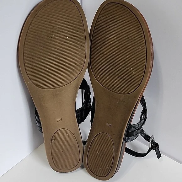 GBG LOS ANGELES Stylish Black/Gray  and Brown Women's Sandals - Picture 8 of 9